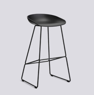 HAY About A Stool 38 Barhocker, schwarz, schwarz pulverbeschichtet